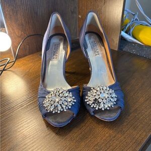 Badgley Mischka Women's Navy Peep-Toe Heels
